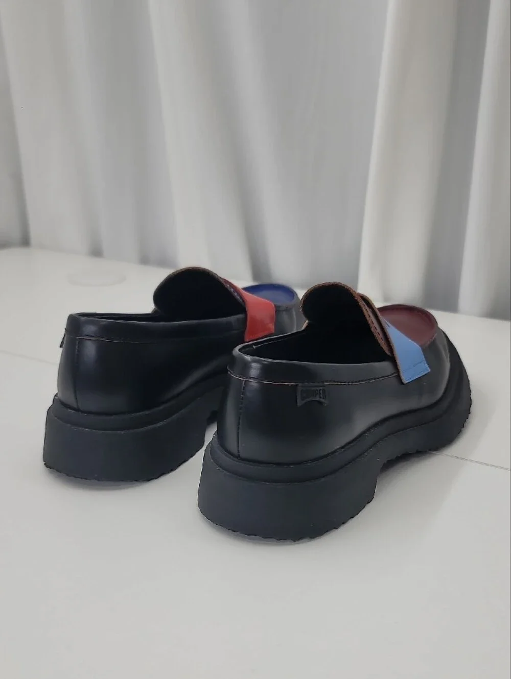 Camper twins two